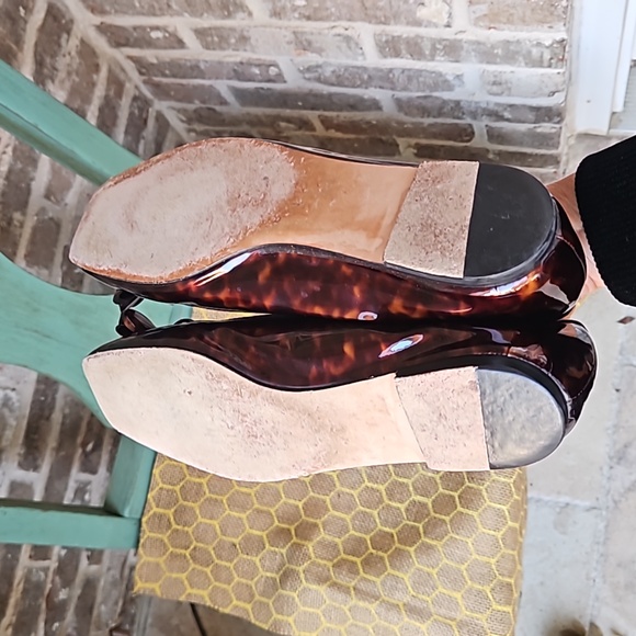 Stuart Weitzman Tortoise Shell Bow Flats - Picture 5 of 5